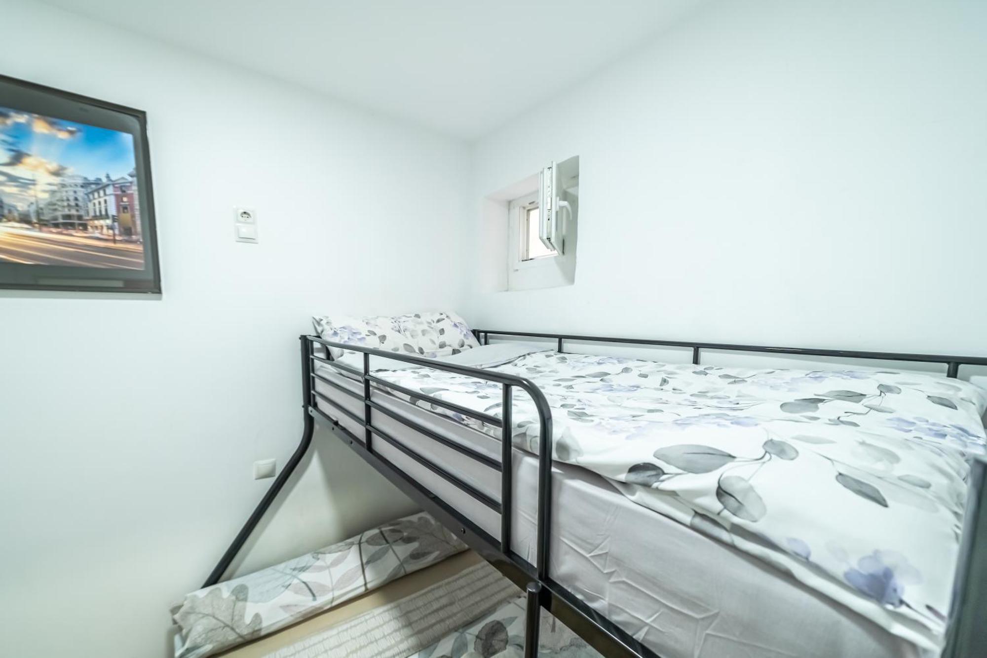 Апартаменты New Flat , Modern , Wifi, 10Min Sol, 5 Reina Sofia Мадрид Экстерьер фото
